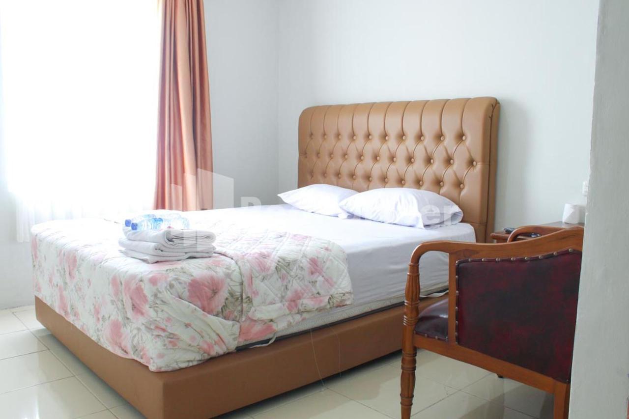Brahma Hotel Mitra Reddoorz Jakarta Exterior photo